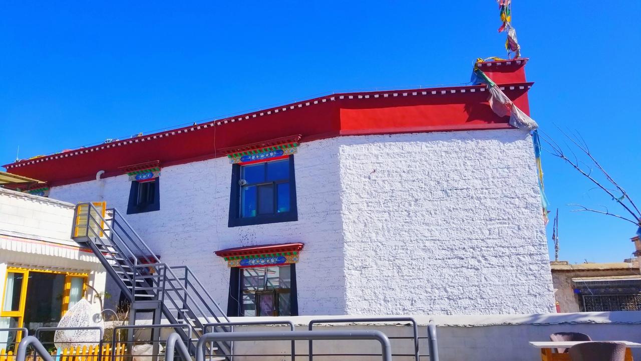 Fengma Feiyang Hostel Lhasa Exteriör bild