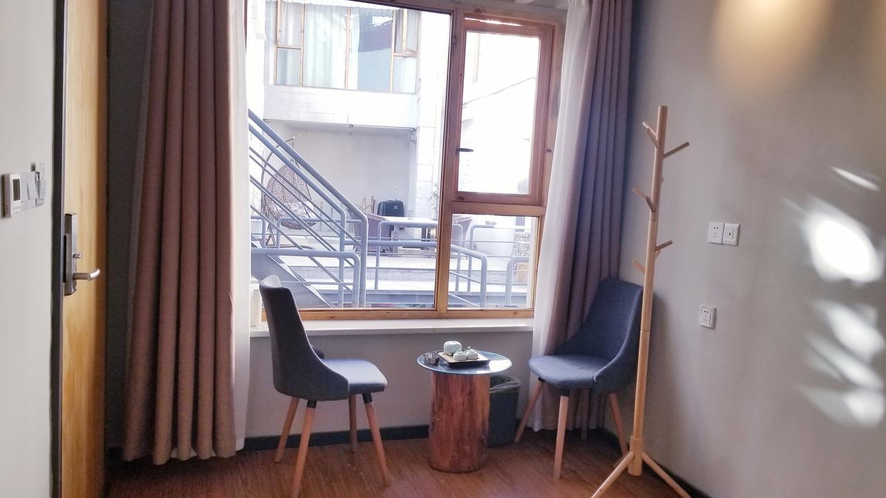 Fengma Feiyang Hostel Lhasa Exteriör bild
